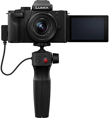 Panasonic DC-G100VK LUMİX G100 aynasız kamera 4 K Video Vlogging Kiti ile 12-32mm Lens + DMW-SHGR1 Tripod Kavrama + 3 Pil Paketi